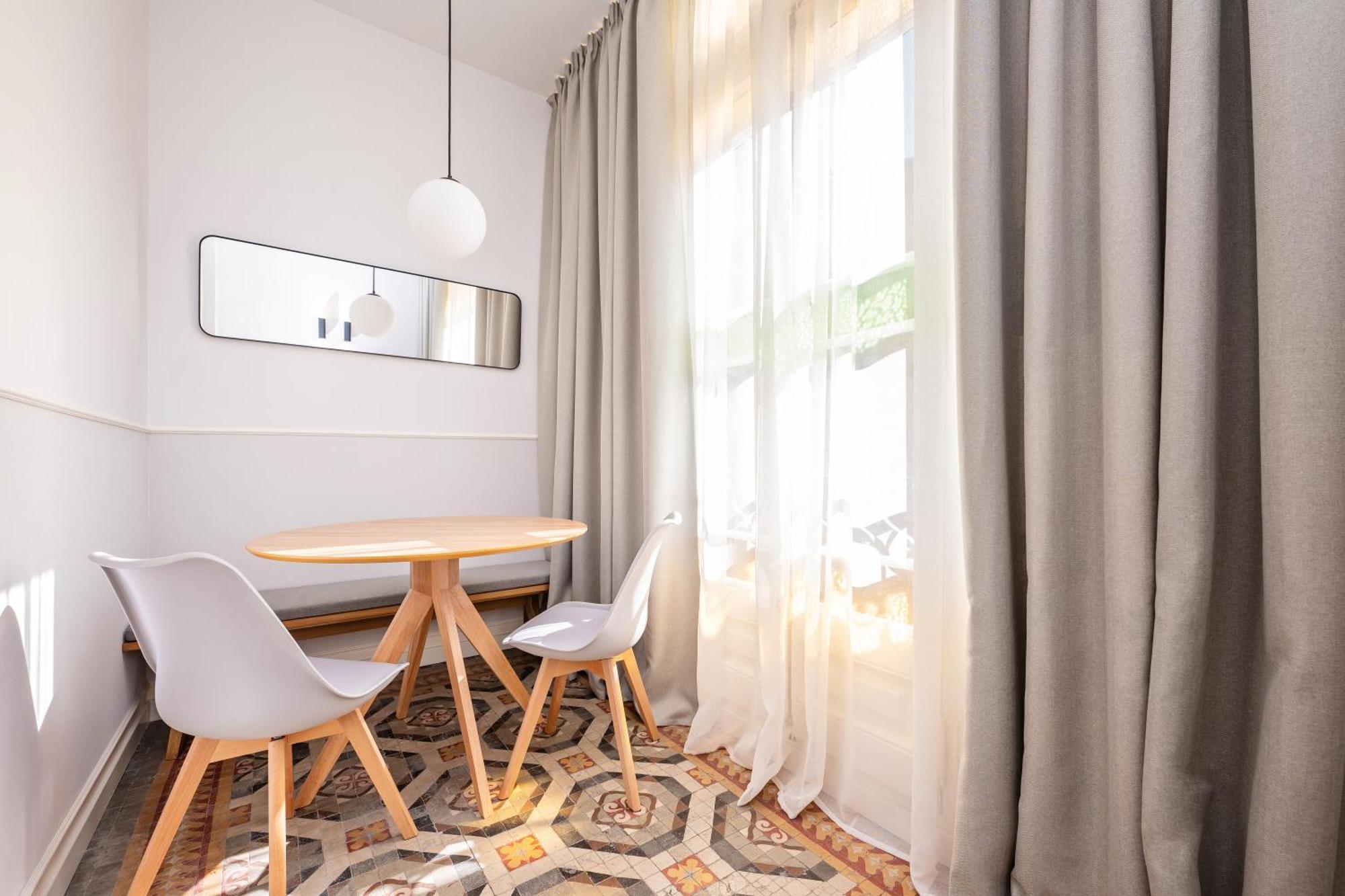 Via Via Apartment *
